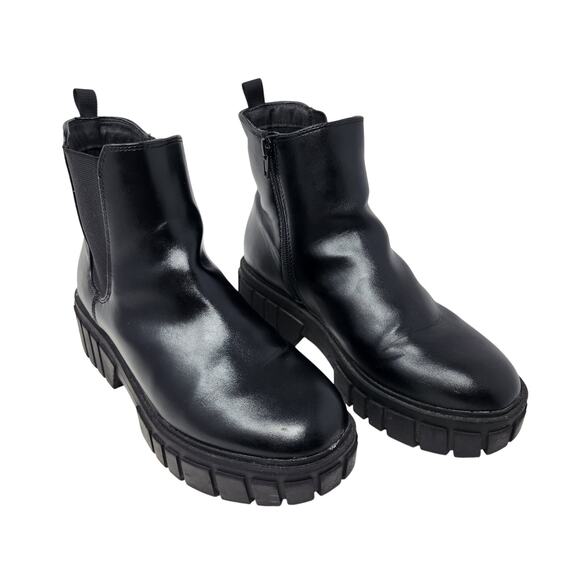 SM New York Black Leather Pull On Chunky Platform Chelsea Ankle Boots Size 8.5M - Picture 2 of 10